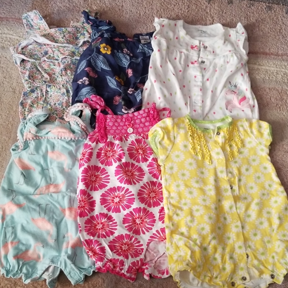 Summer romper assortment